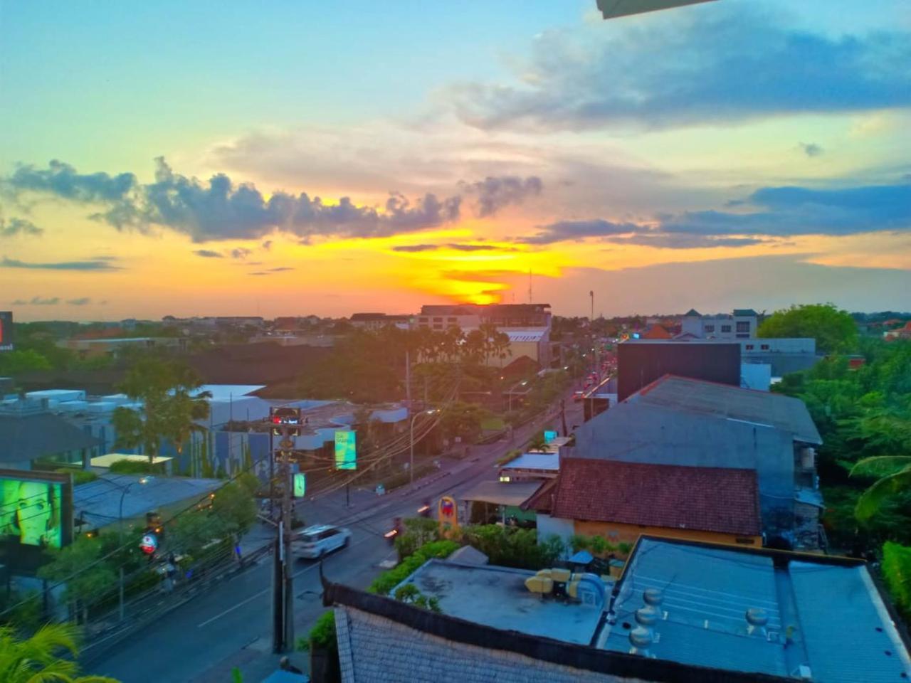 Seminyak Garden Otel Dalung  Dış mekan fotoğraf